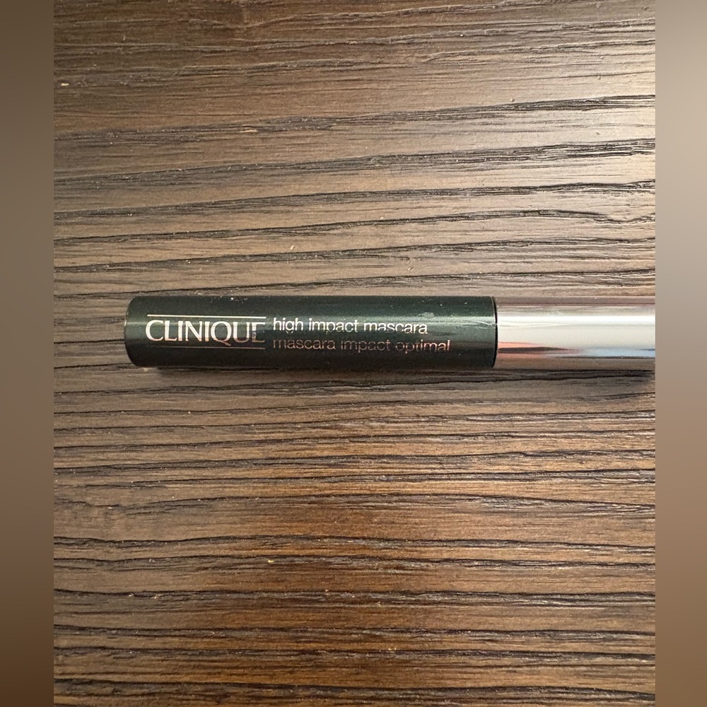 NEW Clinique high impact mascara